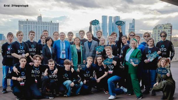 Новикомбанк поддержал проекты талантливых школьников по разработке беспилотных технологий