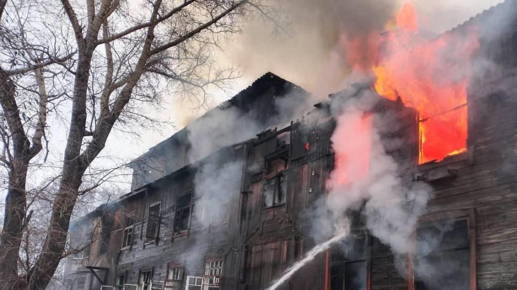 Три человека погибли в пожарах в Новосибирске