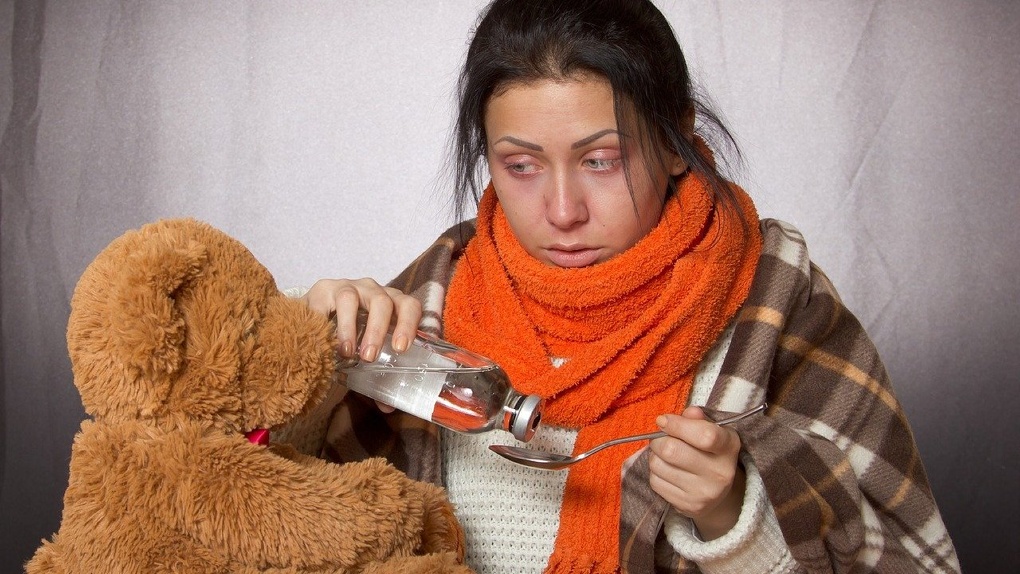 Гонгконским гриппом в Омске заразились беременная женщина и ребенок