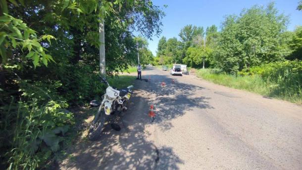 В Омске подросток сбил девочку на самокате