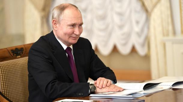 Фото с президентом Путиным сделала девочка из Новосибирска