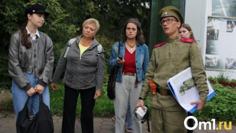 Омичи заметили на улицах города солдата времён Первой мировой войны