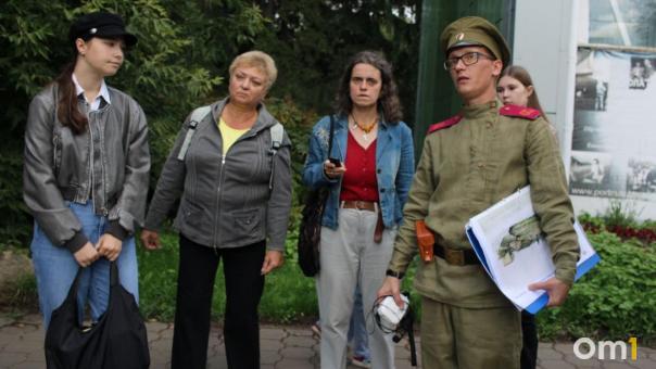 Омичи заметили на улицах города солдата времён Первой мировой войны