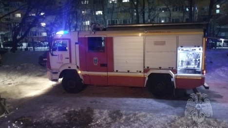 Из дома, где при пожаре погибла семья с 3-летним ребёнком, эвакуировались 38 человек