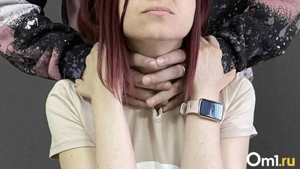 Задушили и подожгли: погибшая на Дмитриева омичка умерла не от пожара