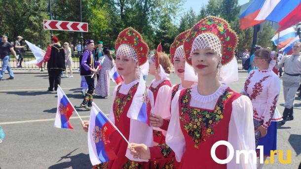 От яхт до силачей: как прошёл День России в Омске?