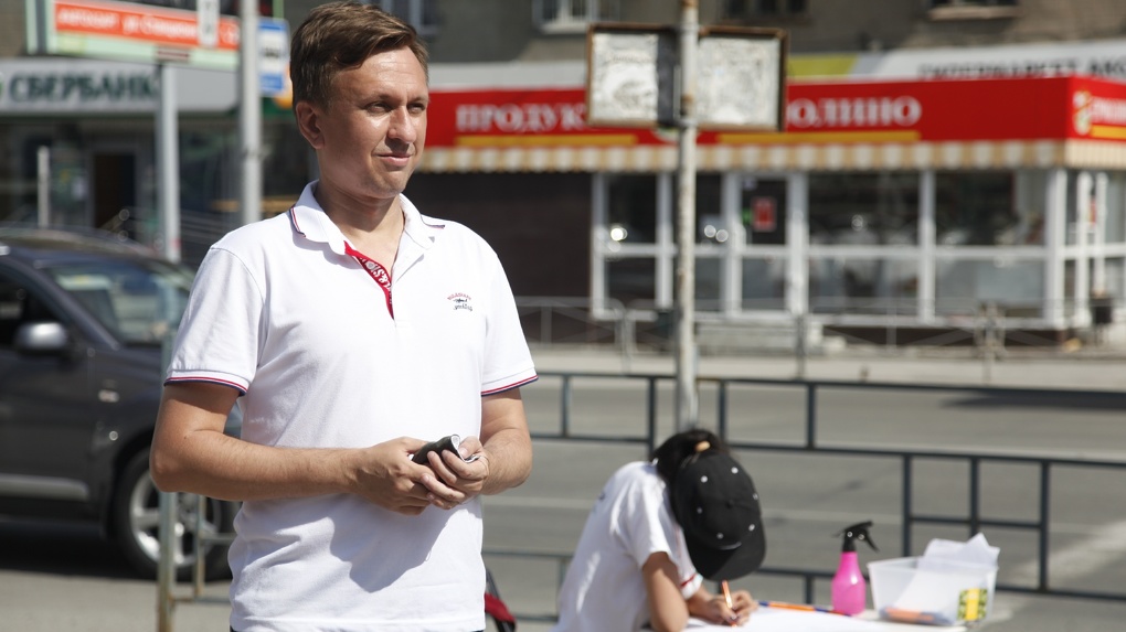 Депутата новосибирского горсовета задержали после прямого эфира о Навальном