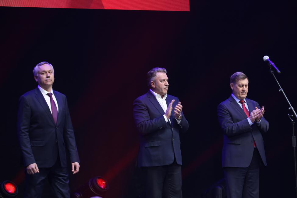 Спикер Заксобрания Новосибирской области Андрей Шимкив: Мы — русские! И гордимся этим!