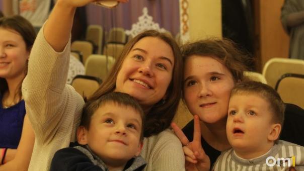 Заявки на премию «Семья года» начали принимать в Омской области
