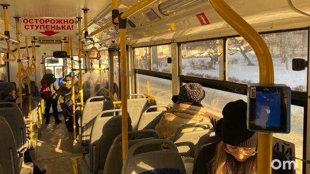 На Левобережье в Омске изменят маршруты пяти автобусов