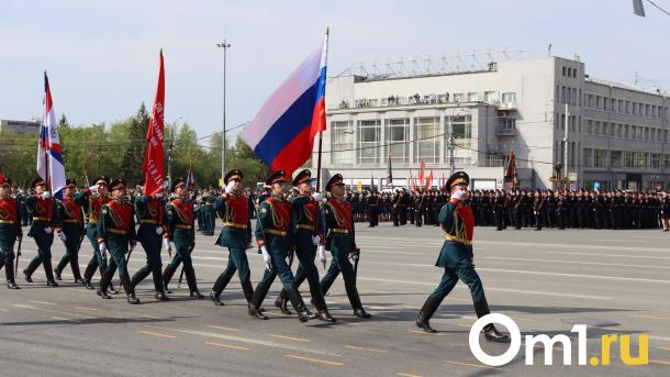 2 500 военных и 30 единиц техники: Новосибирск отметил 80-летие Великой Победы