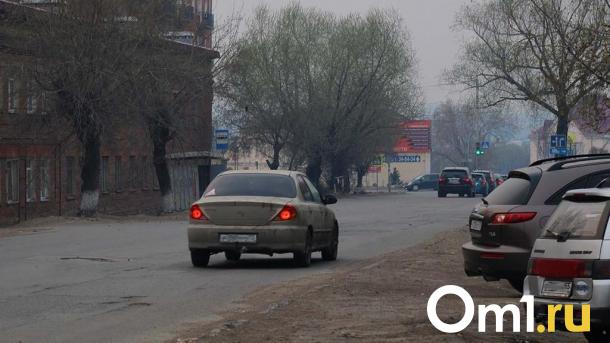 В Омске ужесточили наказание за сокрытие госномеров на автомобилях