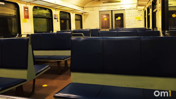 В Новосибирске из-за короткого замыкания задымился вагон электрички