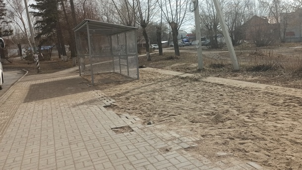 Нет прибыли? Почему тёплые остановки убирают с привычных мест Омска