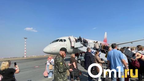 В аэропорту рассказали, куда омичи чаще всего летают на майских праздниках