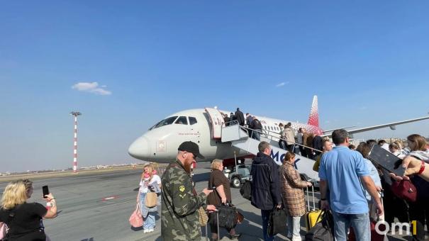 В аэропорту рассказали, куда омичи чаще всего летают на майских праздниках