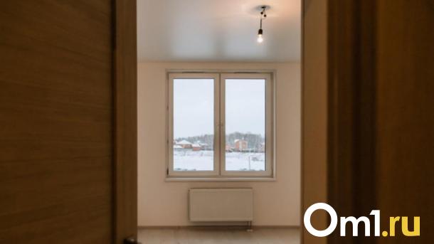 36 сирот получили ключи от новых квартир в Новосибирской области