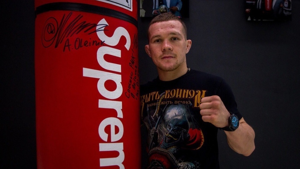 Боец UFC, начинавший карьеру в Омске, может после завершения карьеры пойти в Госдуму