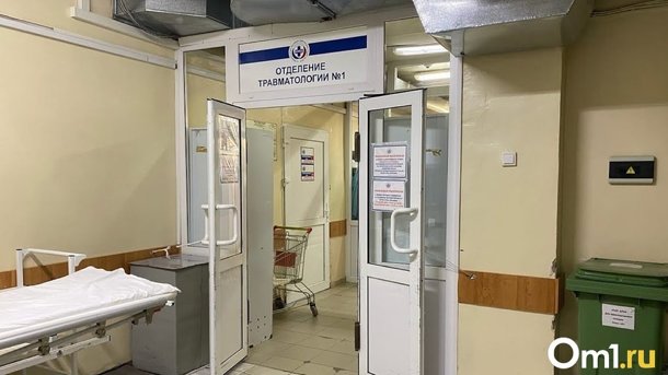 Драка двух омичей закончилась серьёзными переломами