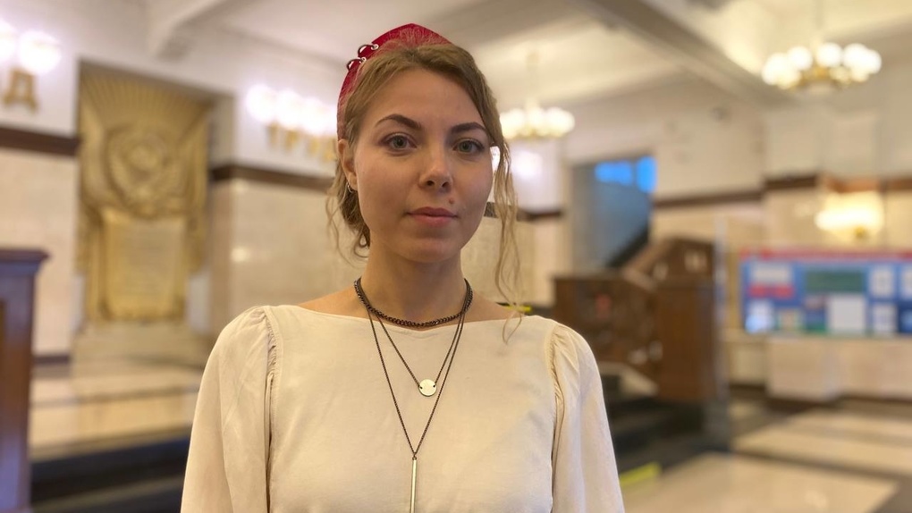 Сбежавшая в Грузию депутат горсовета Новосибирска Хельга Пирогова отказалась сдавать мандат