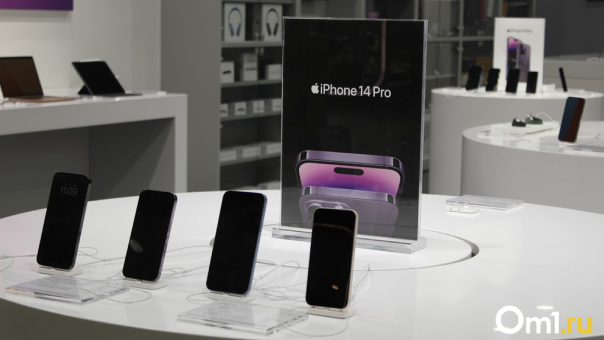 В 2022 году спрос россиян на iPhone снизился вдвое
