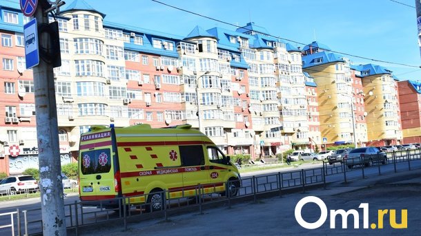 Под Омском 11-летний школьник на мопеде влетел под иномарку