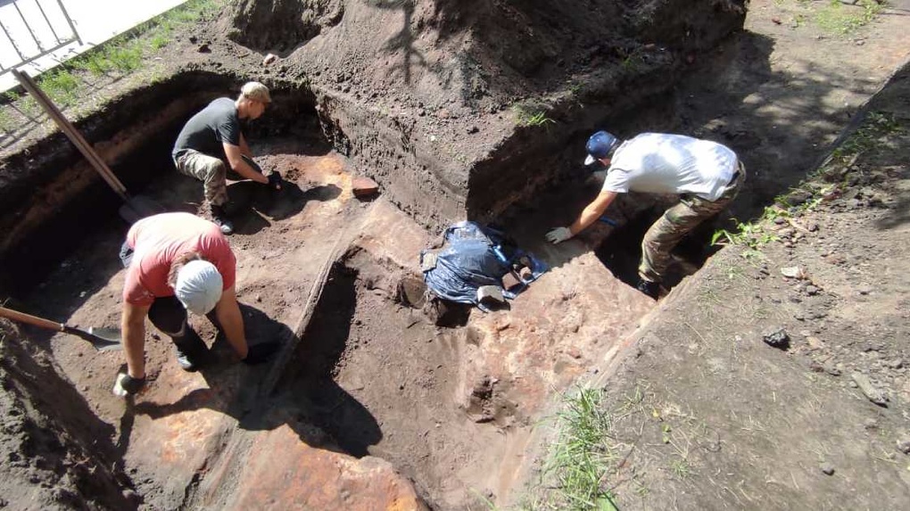 Учёные обнаружили ещё один фрагмент фундамента каторжного острога Омской крепости