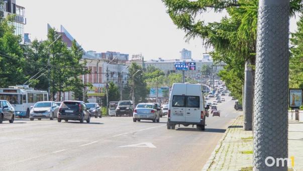 Омичам в центре города запретят парковаться