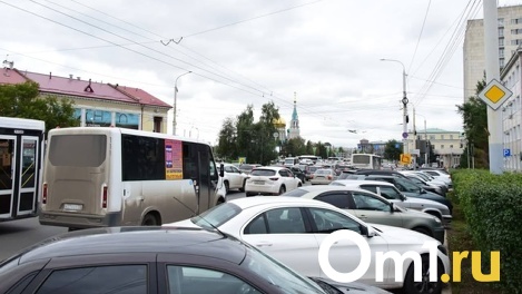 В Омске рухнули цены на подержанные иномарки