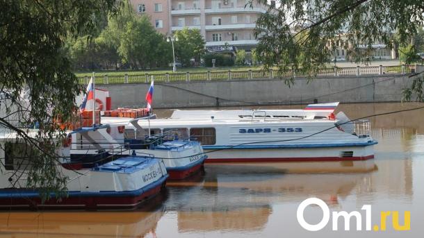 Стало известно, когда завершится навигация по маршруту Омск — Большеречье