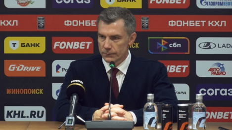 Тренер «Авангарда» Звягин рассказал, когда Прохоркин и Грант выйдут на лёд