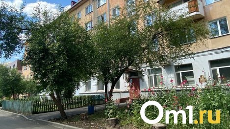 В Советском округе Омска активно ремонтируют дворы по проекту «Городская среда»