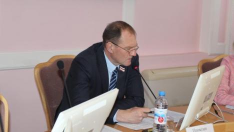 Комитет Омского горсовета обсудил участие депутатов в деятельности городских акционерных обществ
