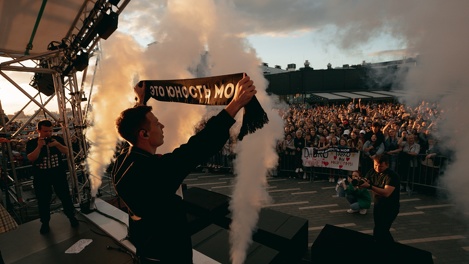 «Звук поставим на всю!»: группа DABRO пригласила омичей на свой концерт в День молодёжи