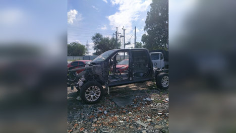 Экс-глава райсовета в Омской области разобрал свой автомобиль Dodge, чтобы не отдавать государству