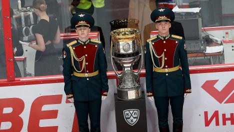 Бывший игрок «Авангарда» назвал фаворита на Кубок Гагарина. И это не Омск