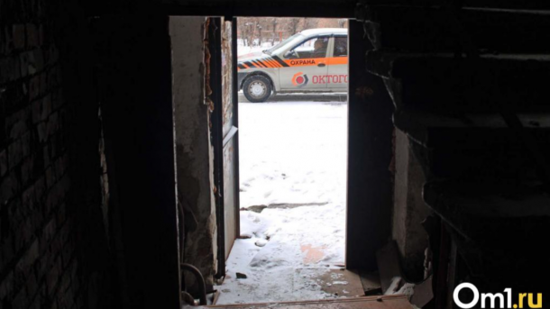 Жители дома на проспекте Культуры жалуются на бездействие управляющей компании