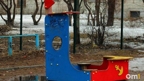 Рабочая неделя в Омске начнётся с оттепели и гололедицы