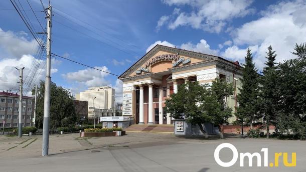 Владельцы «Маяковского» планируют вырубить зелёную зону вокруг кинотеатра