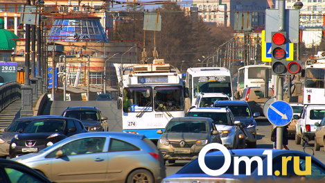 В Омске неожиданно выросли цены на такси