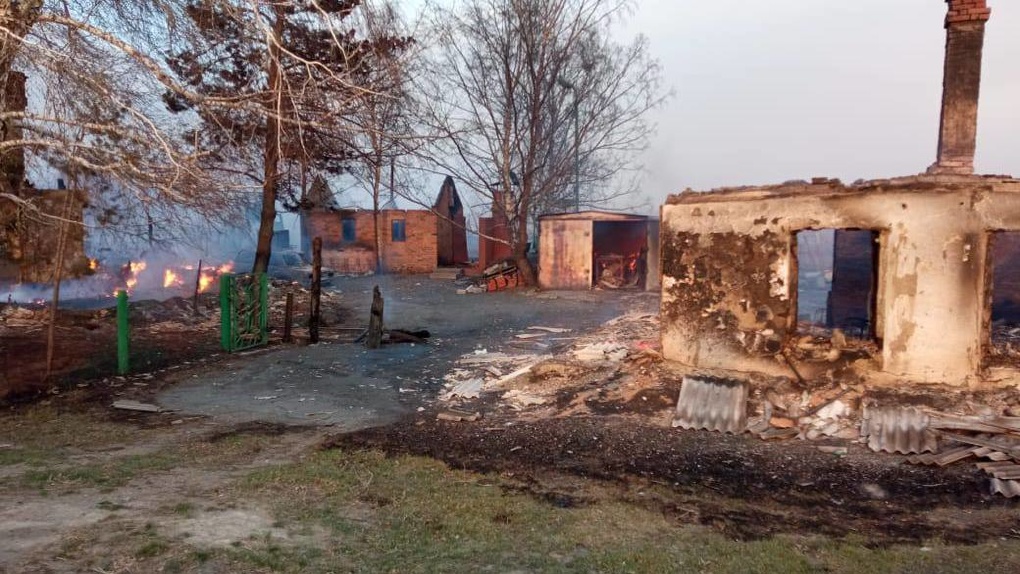 По делу о крупном пожаре в Омске задержали начальника цеха генерирующей компании