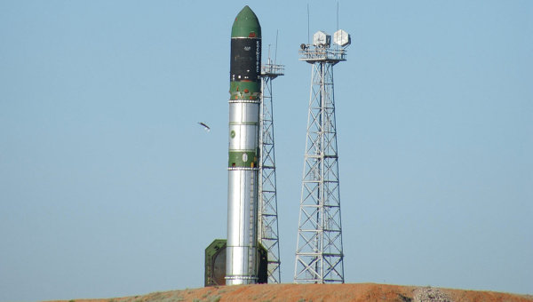 Ракета «Днепр» вывела на орбиту аппарат «АСНАРО» и четыре микроспутника