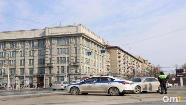 Омские полицейские помогли быстро довезти в больницу малыша с серьезным кровотечением