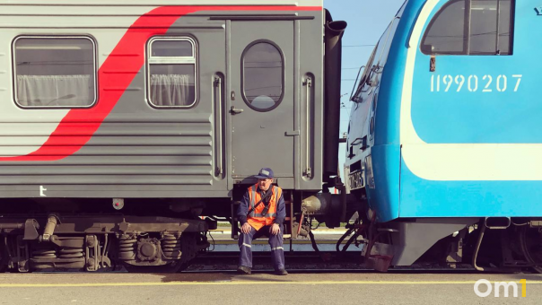 В Новосибирской области у электропоезда на ходу отцепился вагон