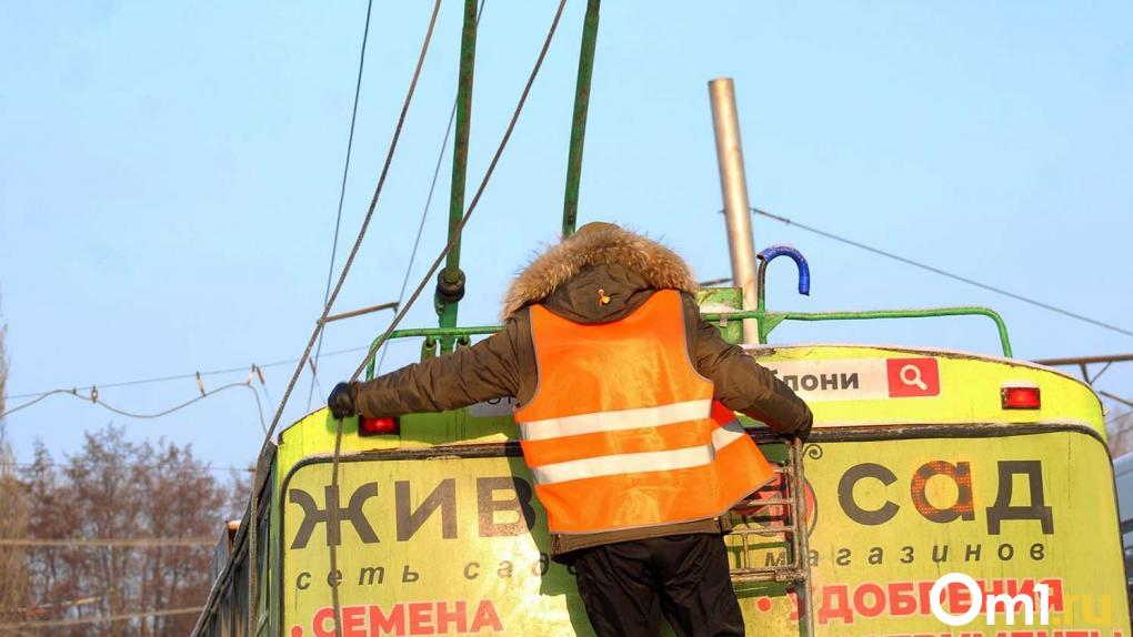 В Омске восстановили движение троллейбусов