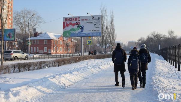 В Новосибирске убрали около 2 тысяч рекламных конструкций