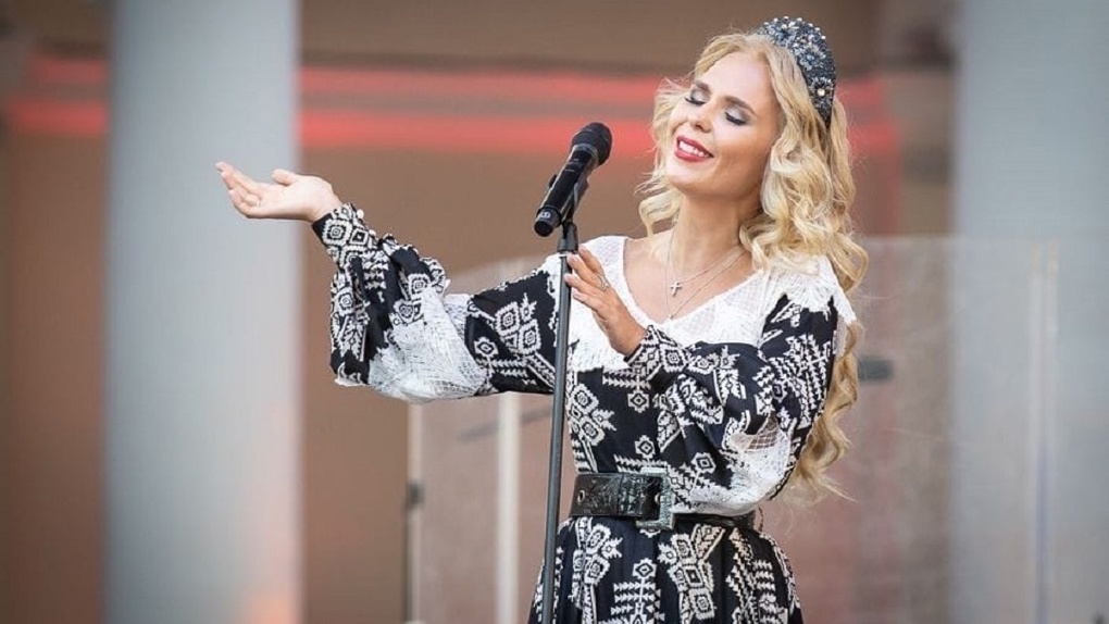 На сверхожидаемом поединке омского бойца ММА Шлеменко выступит звёздная гостья