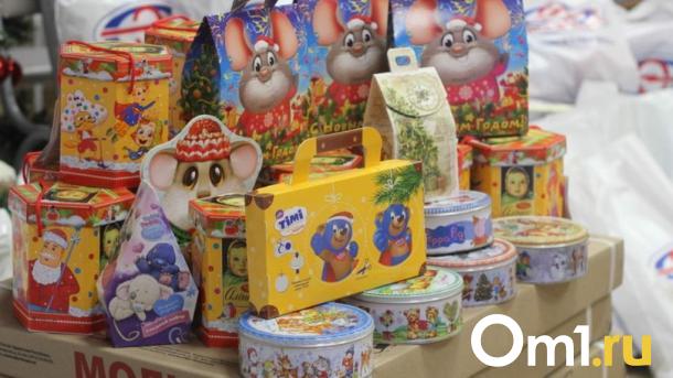 Омская компания за 19 миллионов рублей закупит сладкие новогодние подарки