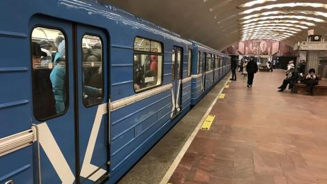«Ничего у нас не менялось»: метрополитен опроверг новость о новом голосе информатора в Новосибирске