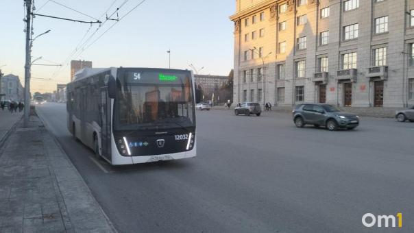 В трёх районах Новосибирской области запустили новые автобусы